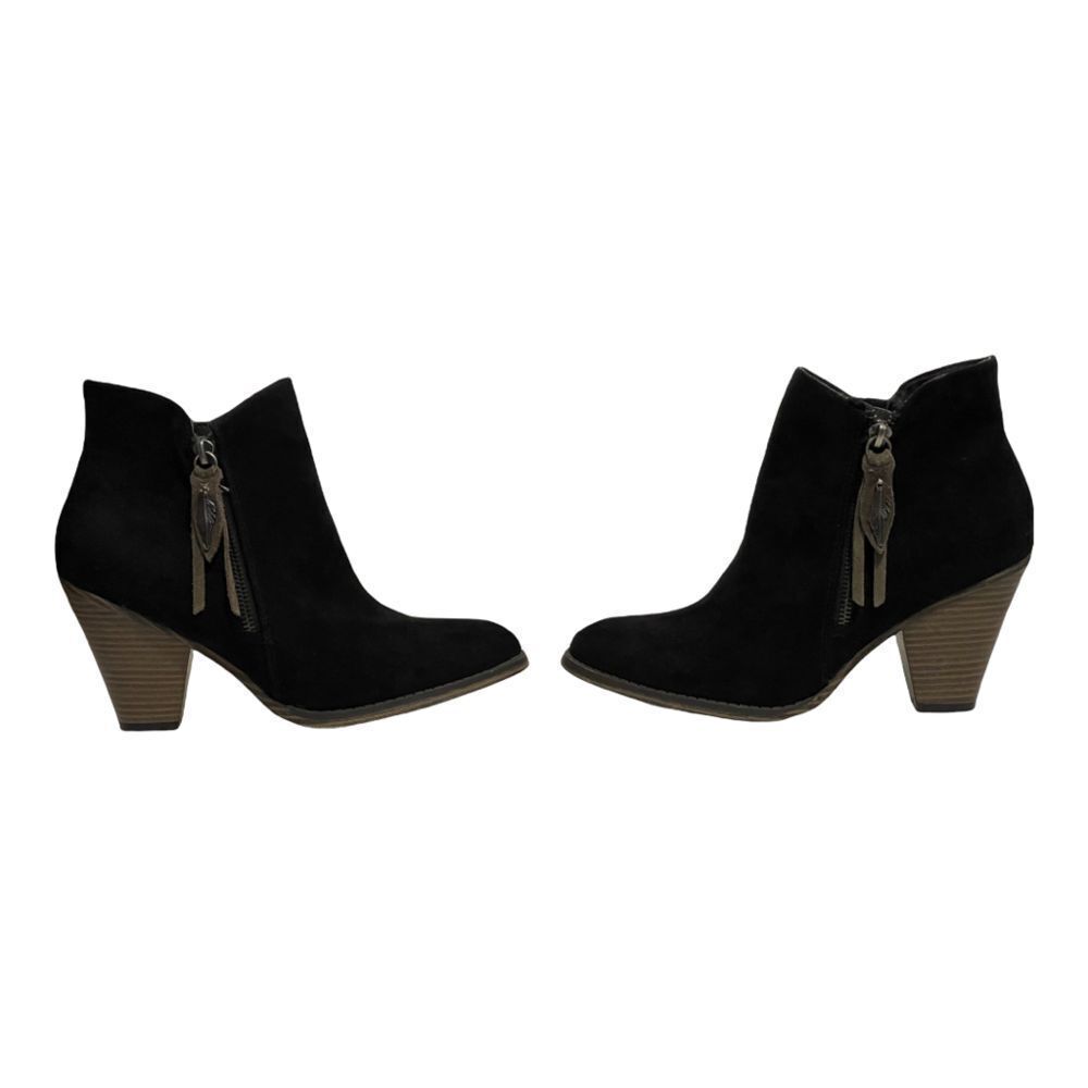 MIA MONTGOMERY BLACK  FAUX SUEDE BOHO FEATHER ZIPPER PULL DETAIL BOOTIES SIZE 8‎